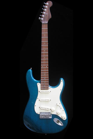 Fender American Deluxe Strat with Custom Rosewood Neck 1999 Transparent Teal Green